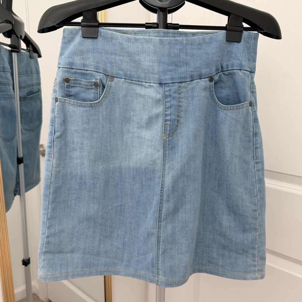 Chadwicks Light Blue Denim Pull On Skirt